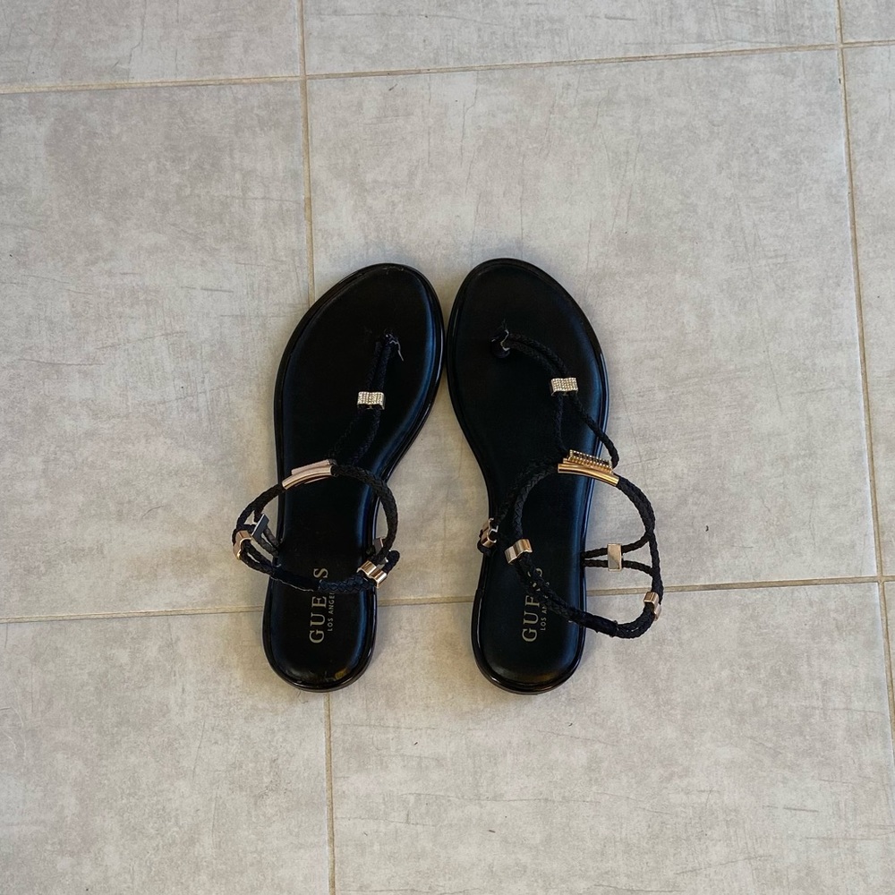 Guess sandals